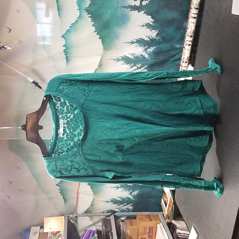 Long sleeve top